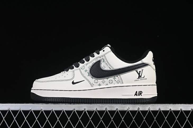 Picture of Air Force 1 _SKUfw21791740878836175fw